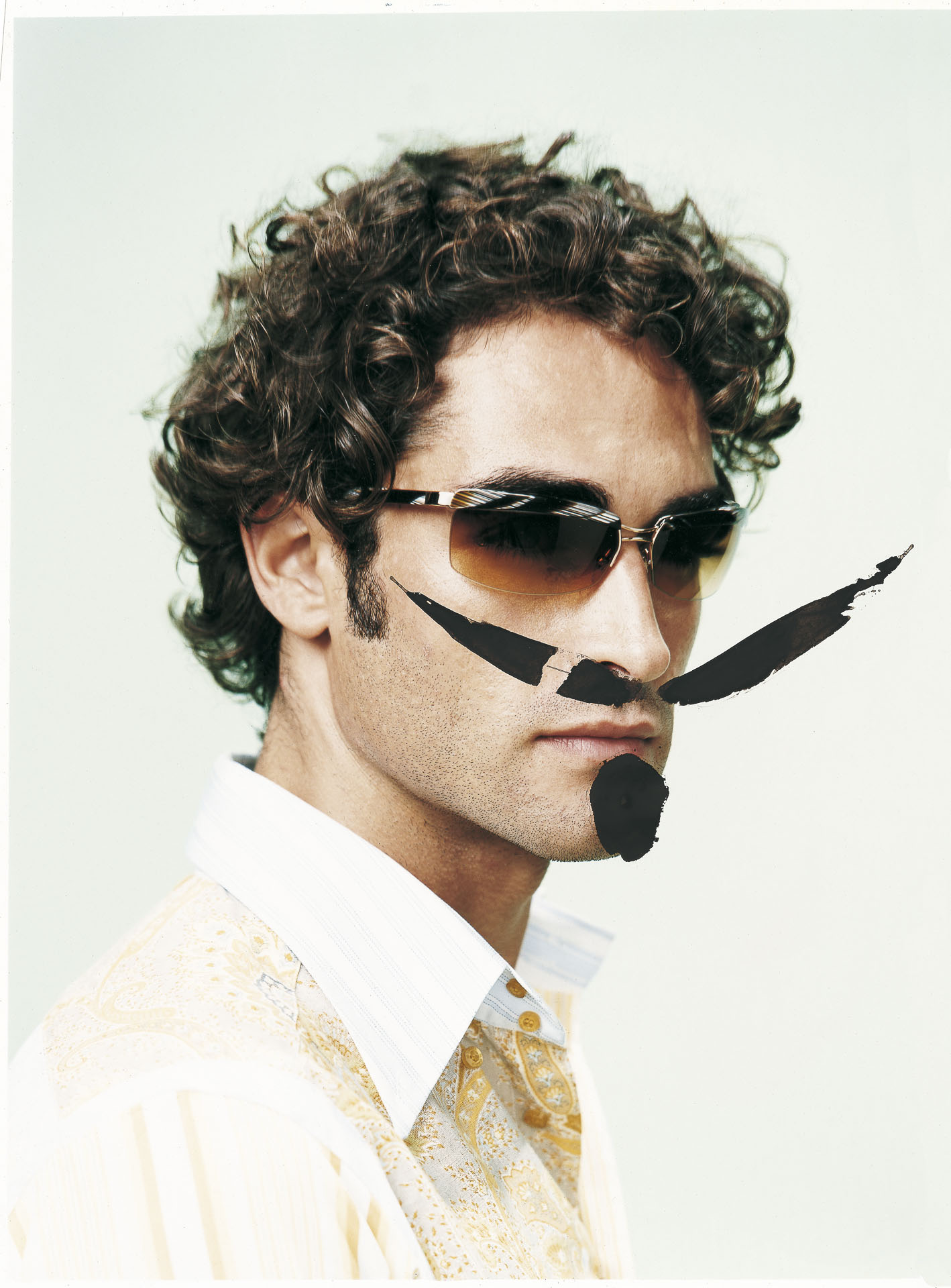 ETRO 4