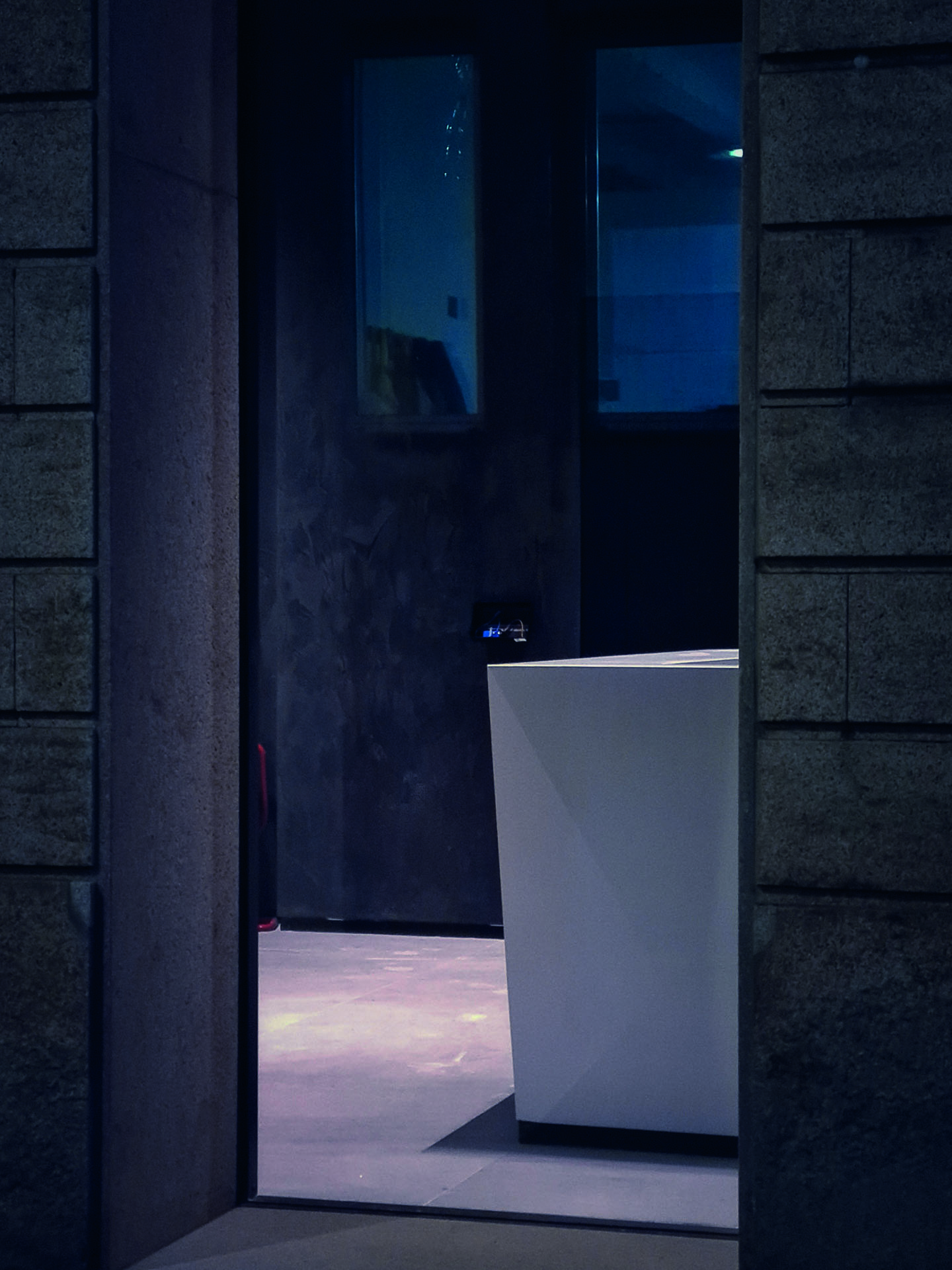 milano phone_14